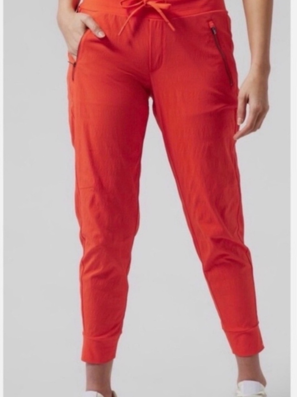 6 Tall Athleta Trekkie North Joggers